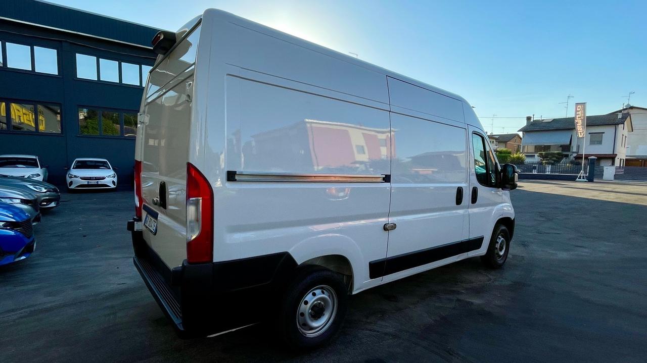 FIAT DUCATO 2.2 MJT PM-TM 140CV - TELECAMERA POSTERIORE, CARPLAY, NEOPATENTATI