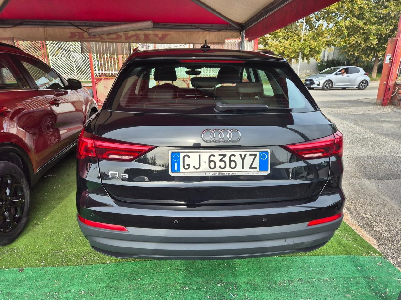 Audi Q3 35 TDI S tronic Business