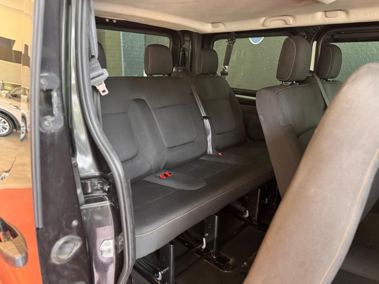 Renault Trafic 9 posti T27 1.6 dCi 125CV S&S PC-TN Intens