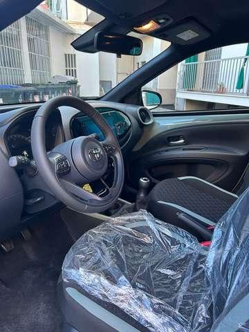 Toyota Aygo X 1.0 72cv Trend + Telecamera