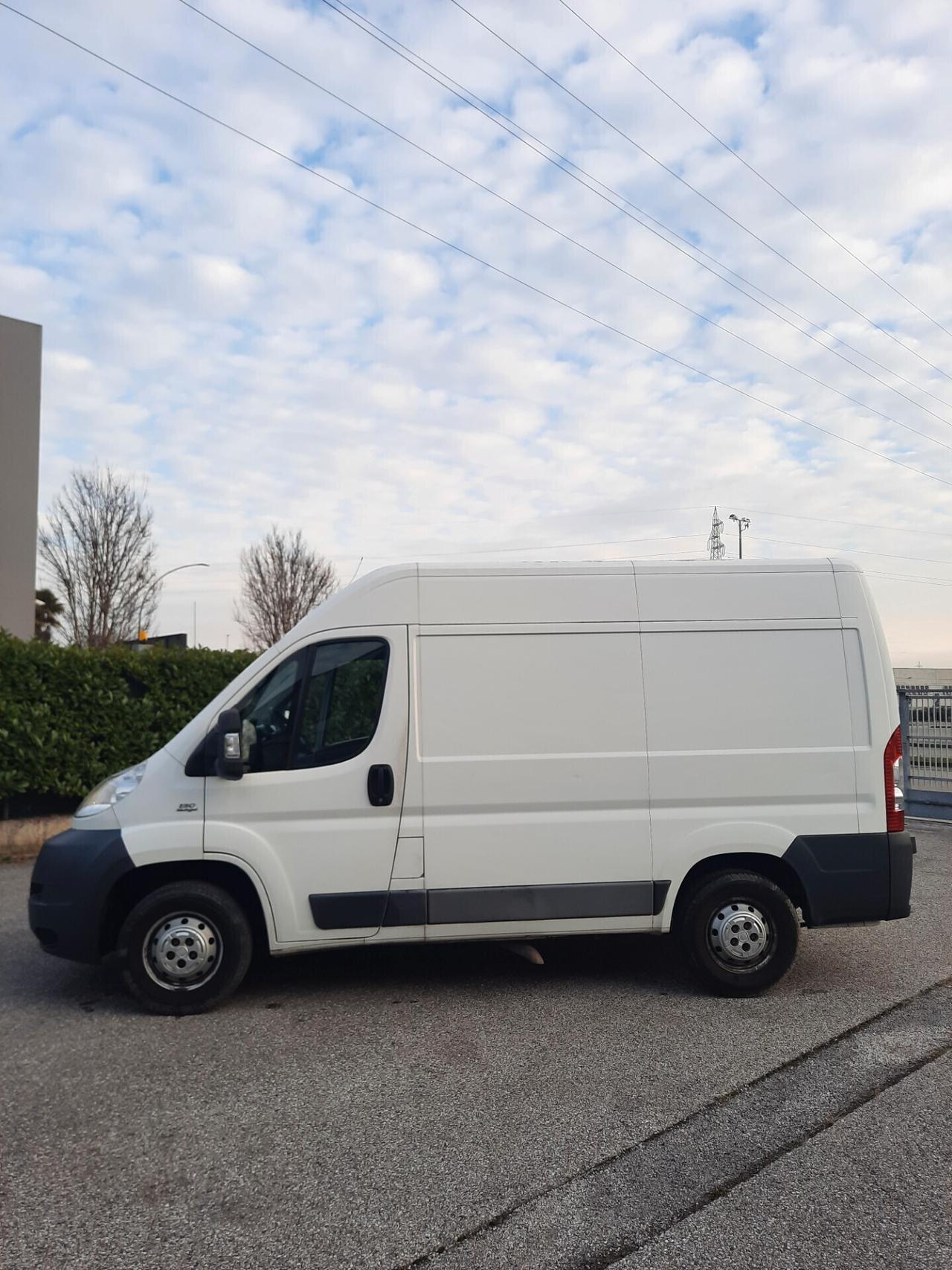 Fiat Ducato 35 2.3 MJT PC-TN 3p. Furgone PR.IVATO