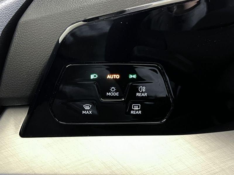 Volkswagen Golf Golf 2.0 tdi Life 115cv