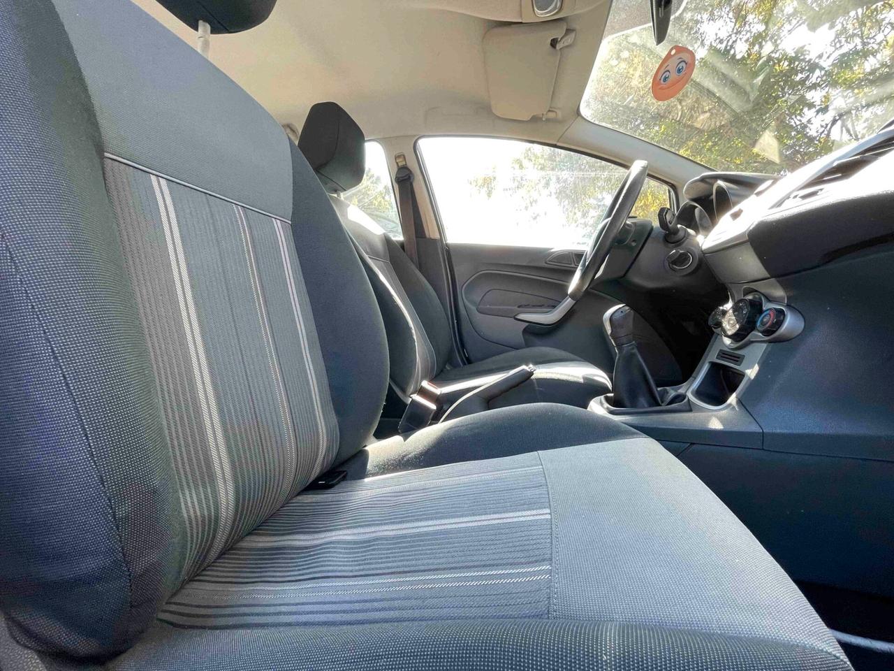 Ford Fiesta 1.2 82 CV 5 porte Titanium NEOPATENTATI