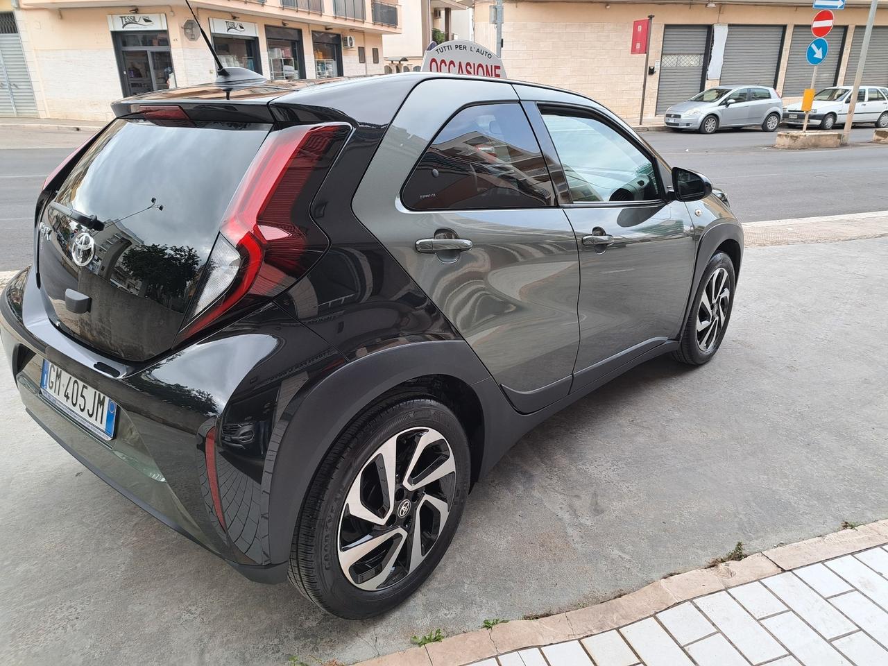 Toyota Aygo X 2023 1.0 BENZINA 5 PORTE LOUNGE