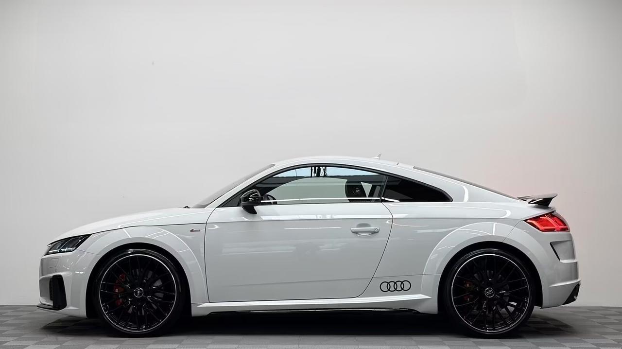Audi TT Coupé 45 TFSI COMPETITION/ S-TRONIC/ S-LINE/ R20/ 245CV/ UFFICIALE