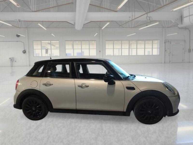 MINI COOPER CLASSIC AUTO 5 PORTE BERLINA