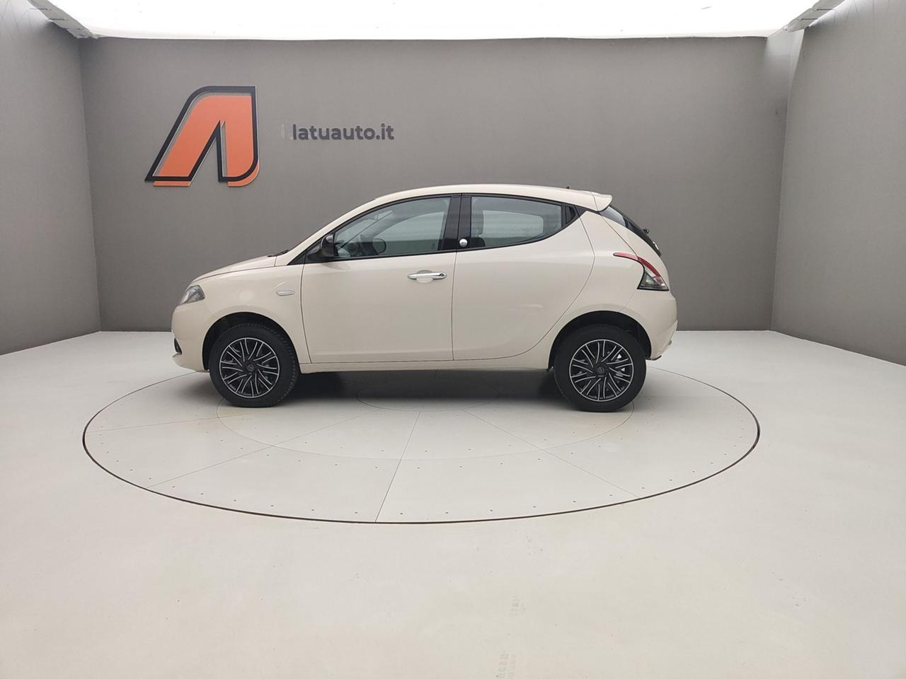 LANCIA Ypsilon III 2015 900 TWINAIR 70CV ECOCHIC GOLD METANO