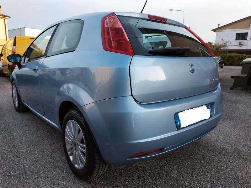 Fiat Grande Punto 1.3 MJT 90 CV 3 porte Emotion