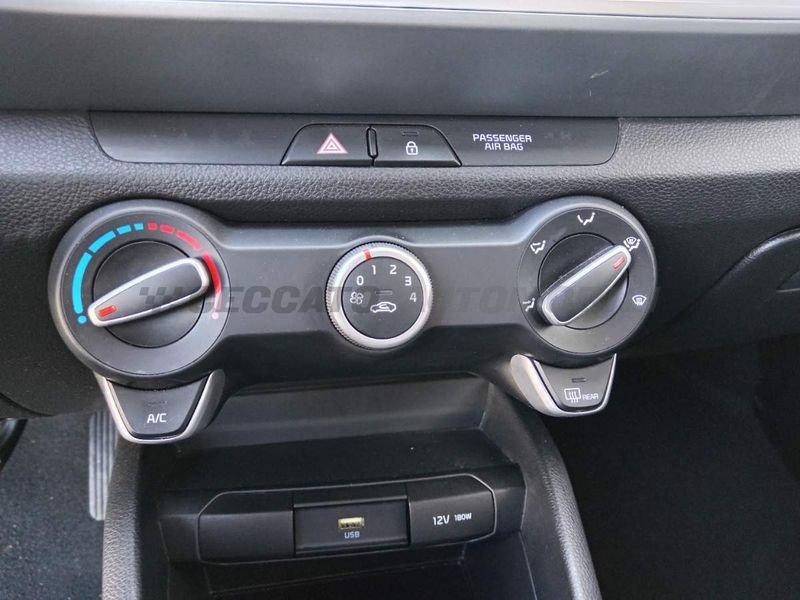 KIA Stonic Stonic 1.0 t-gdi mhev Urban 100cv mt