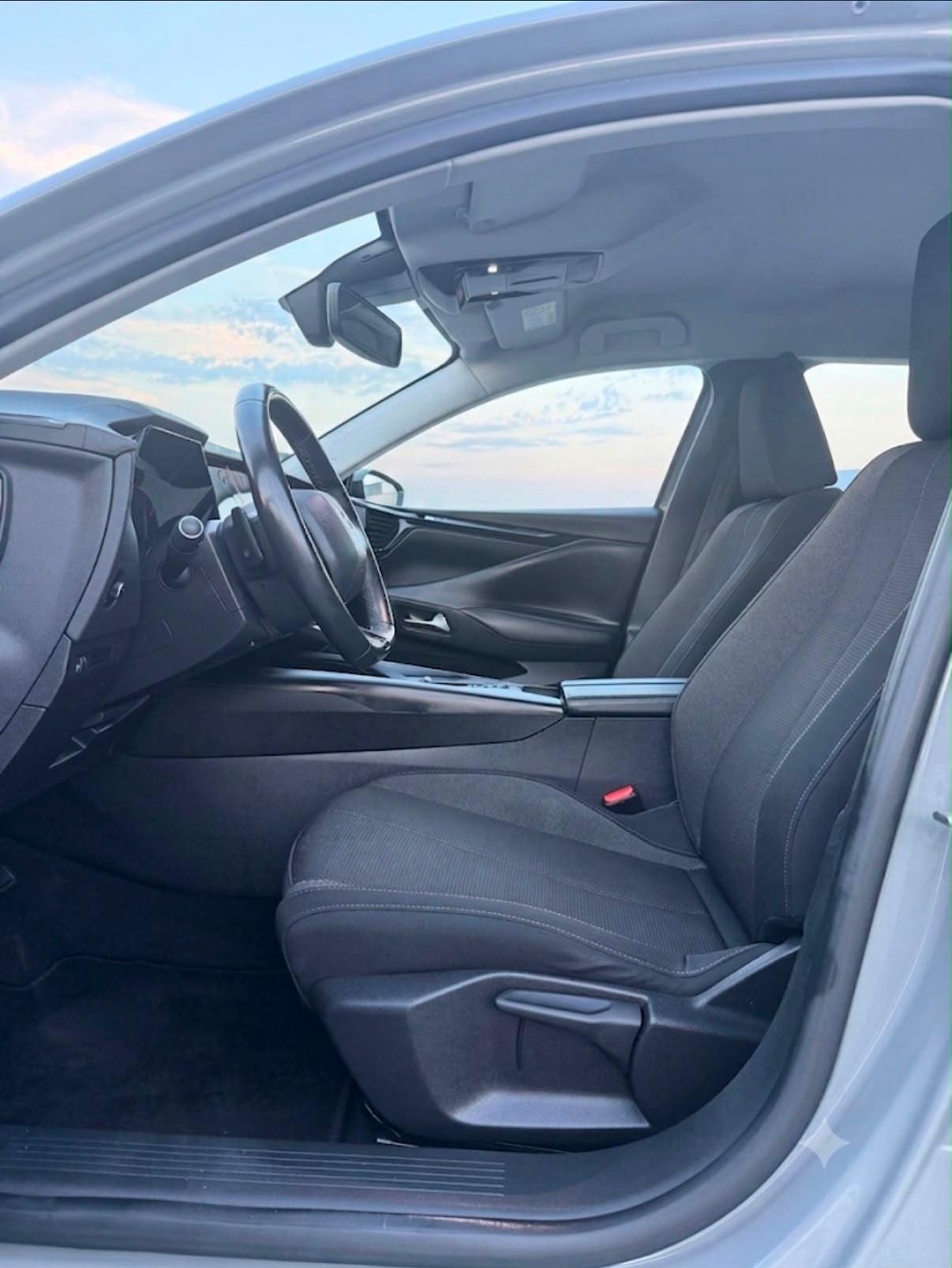 DS4 CrossBack BlueHDi 130 aut. Business