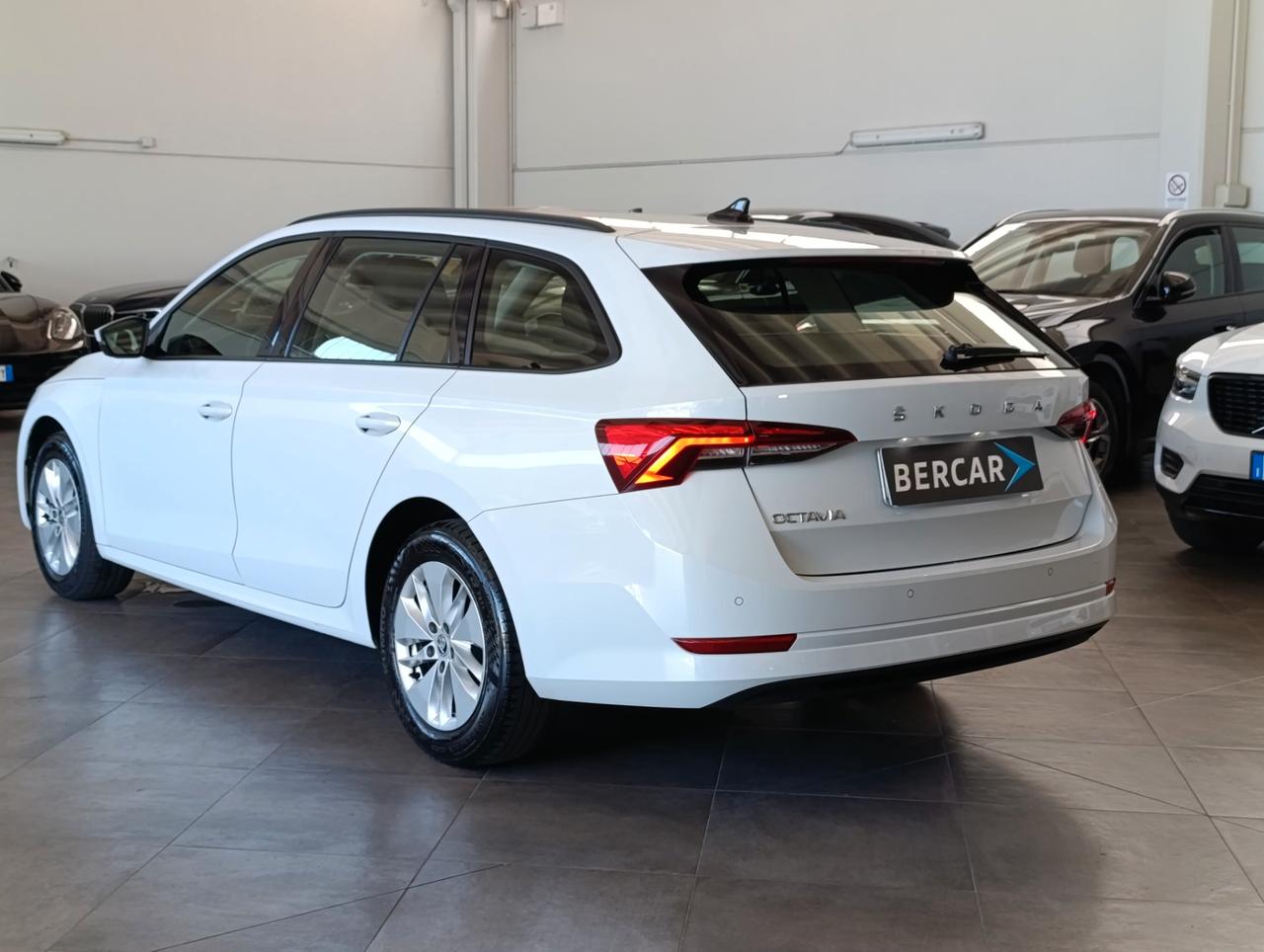 Skoda Octavia Wagon 2.0 tdi evo Executive 115cv dsg