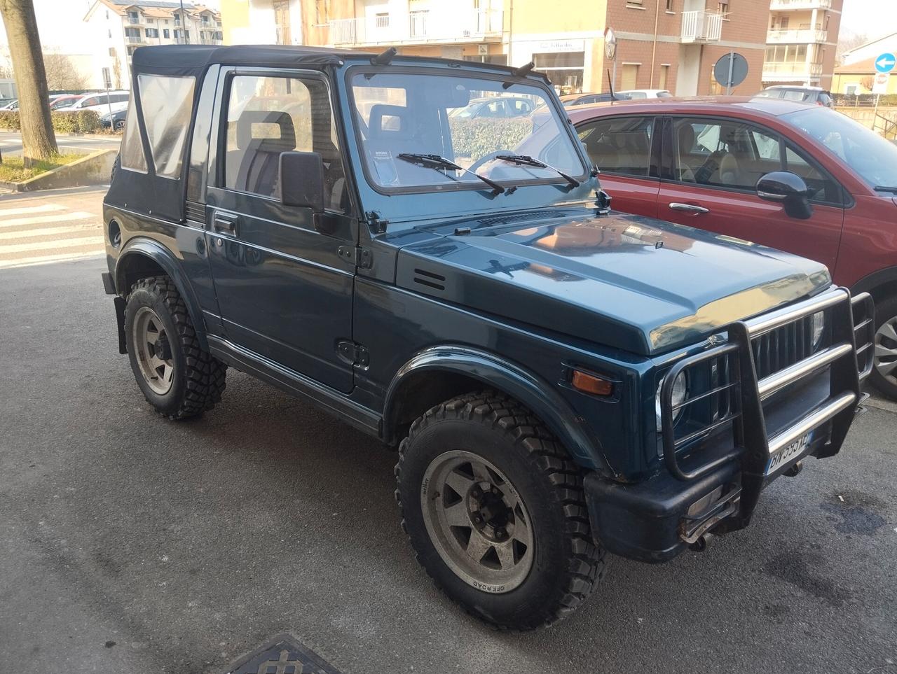 Suzuki SJ Samurai SJ410 Cabriolet De Luxe