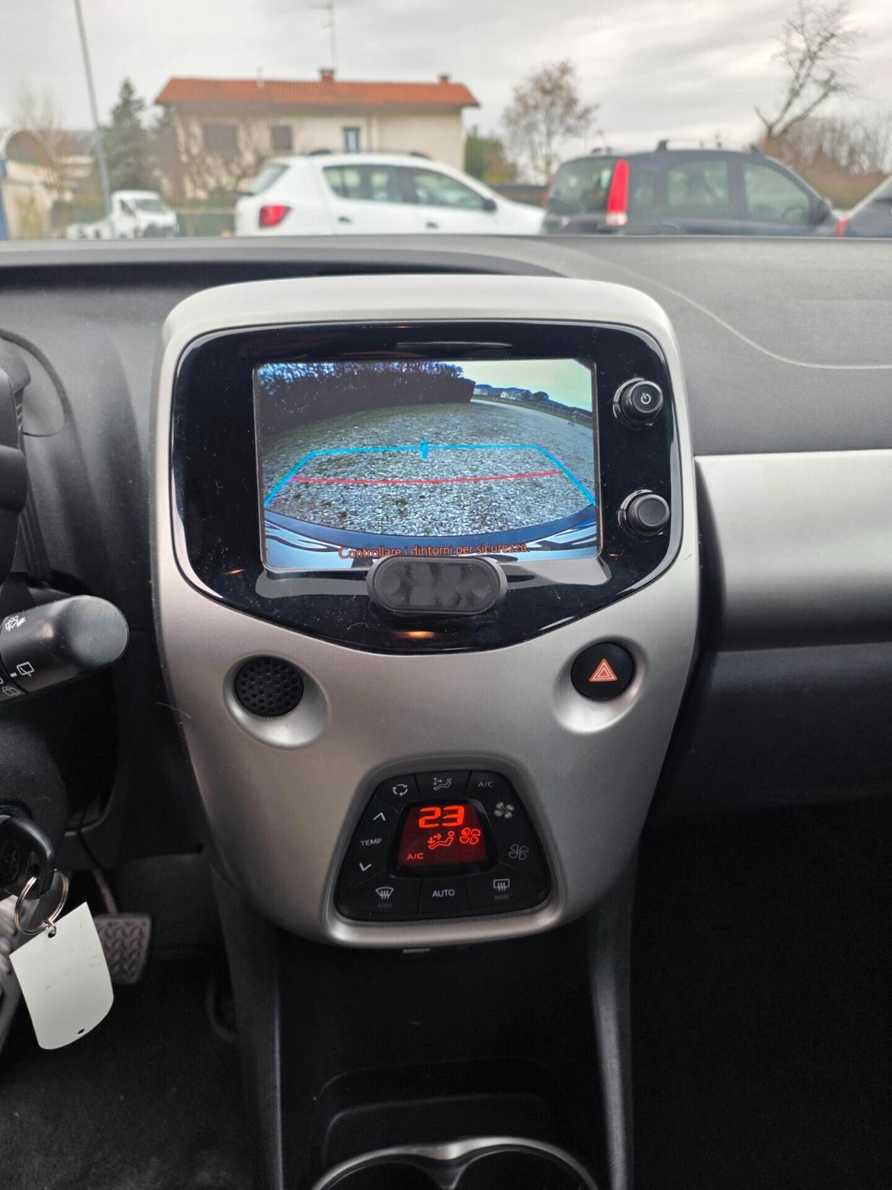 Toyota Aygo 1.0 benz. 2017 FINANZIABILE