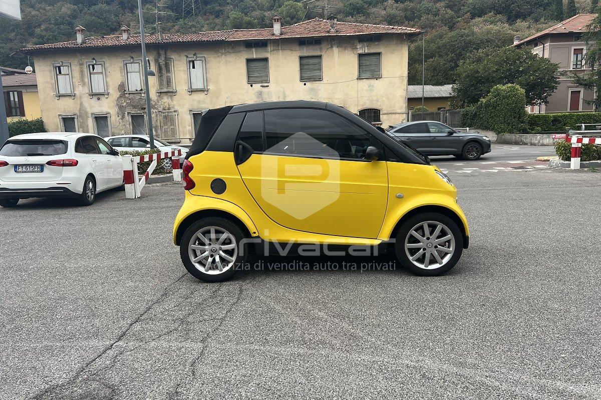 SMART fortwo 700 cabrio pure (45 kW)