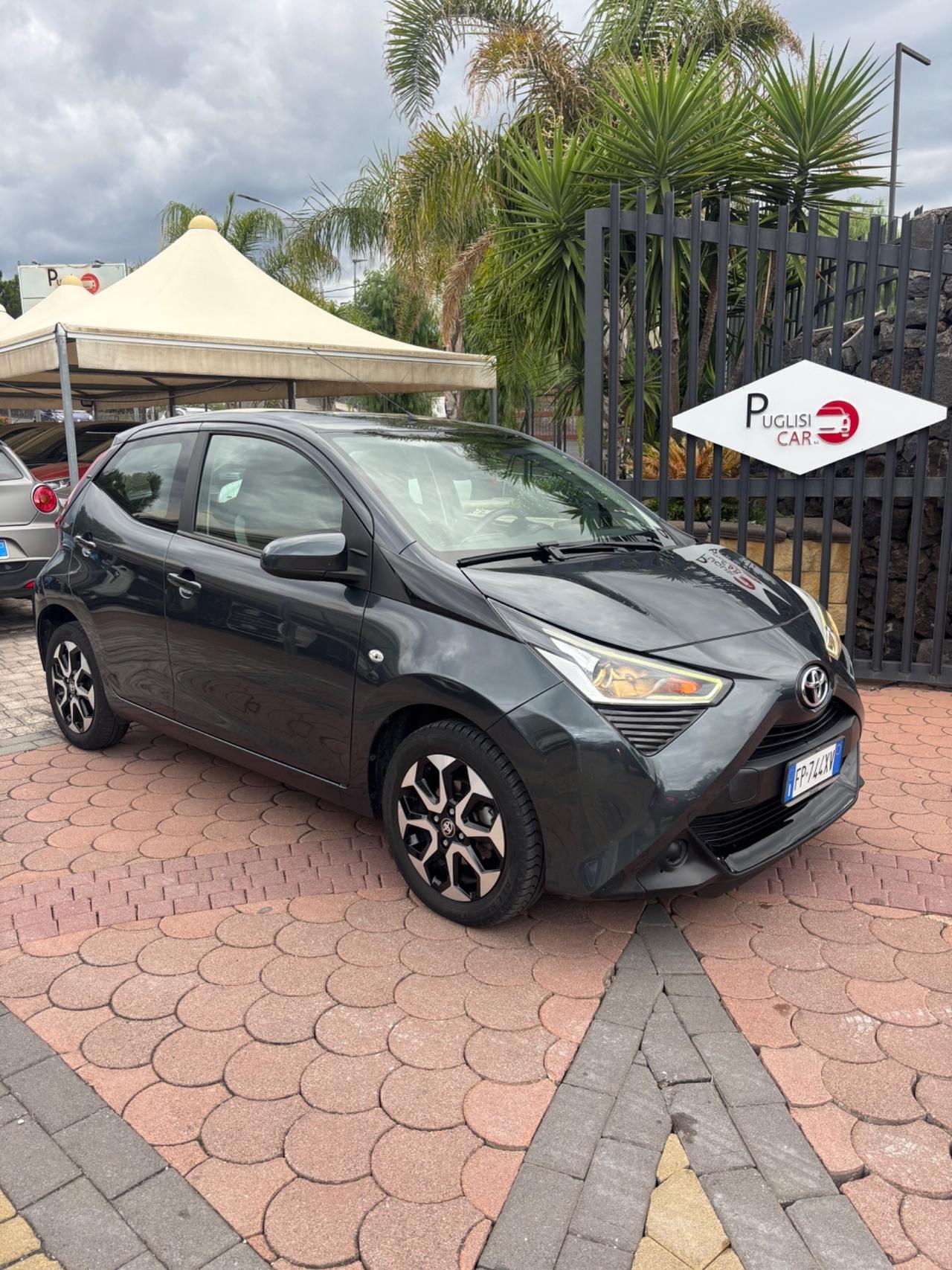 Toyota Aygo 1.0 VVT-i 72 CV 5 porte x-play
