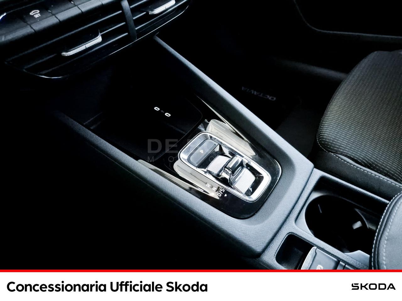 Skoda Octavia wagon 1.0 e-tec executive dsg