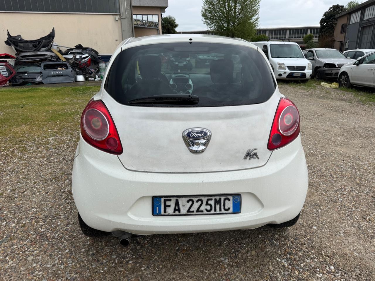Ford Ka 1.2 benzina 69CV 2015