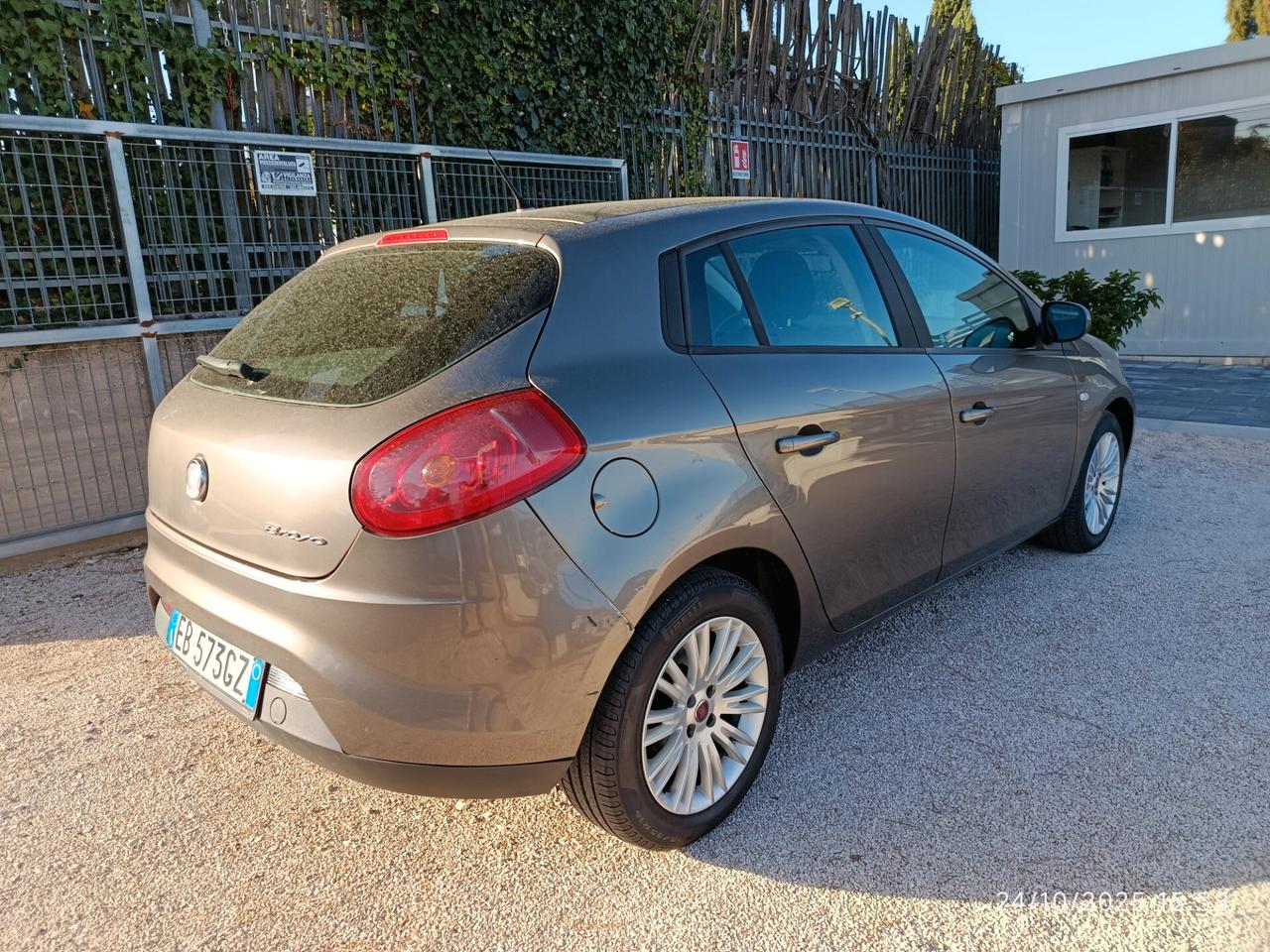Fiat Bravo 1.6 MJT 120 CV DPF Active £3500 vista e piaciuta £4500 CON GARANZIA