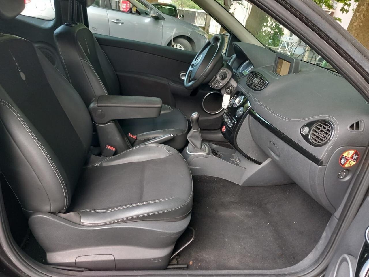 Renault Clio 1.2 16V 3 porte Live!