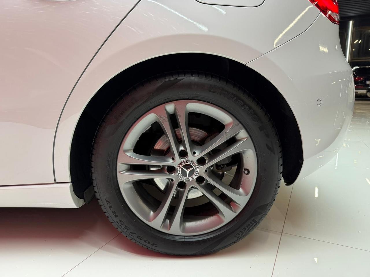 Mercedes-benz A 180 d Automatic Executive OK NEOPATENTATI