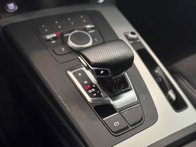 Audi Q5 40 TDI quattro S tronic line plus