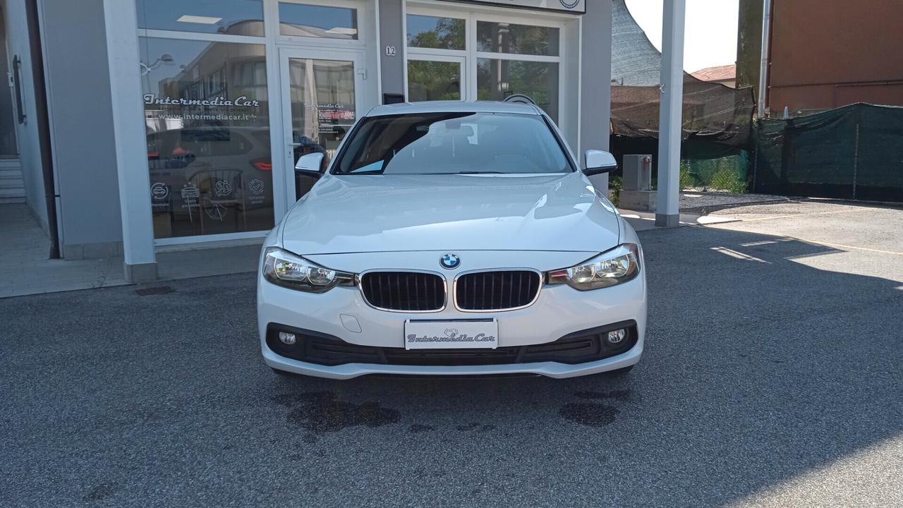 Bmw 318 318d Touring Business Advantage aut.