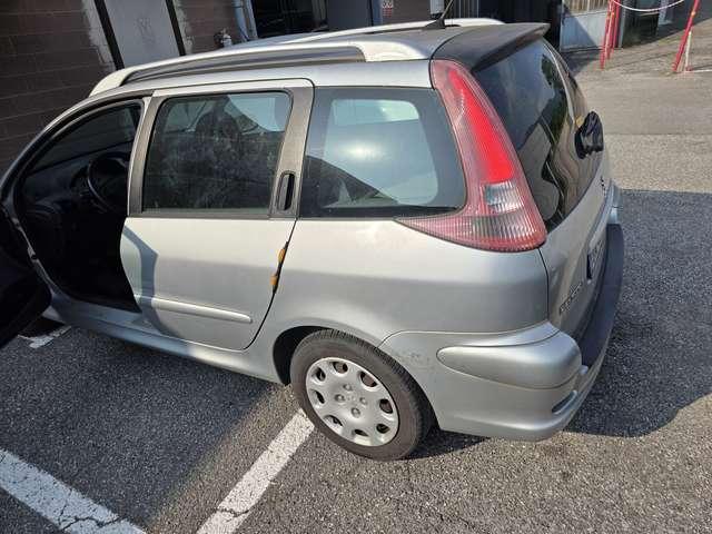 Peugeot 207 1,4 BENZINA. 71000. KILOMETRI