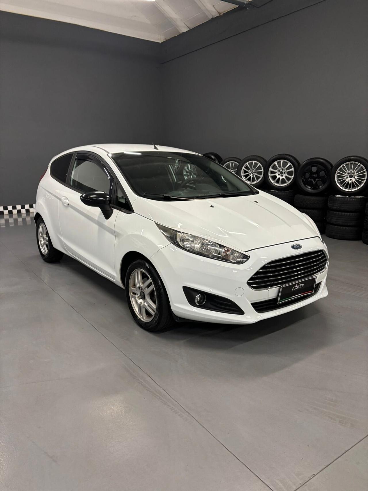 Ford Fiesta 1.2 60CV 3 porte Titanium