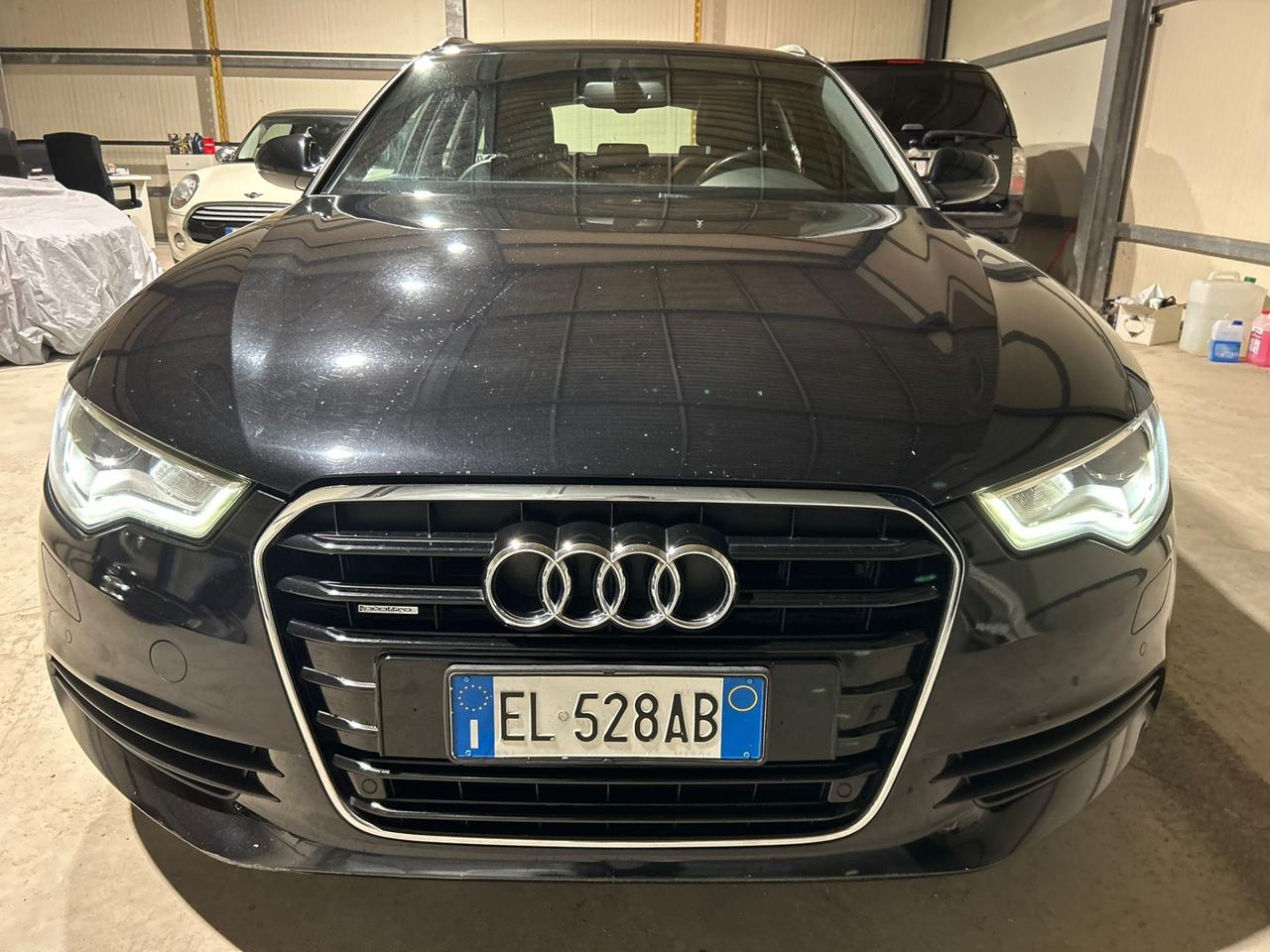 Audi A6 Avant 3.0 TDI 245 CV quattro S tronic BOOKSERVICE