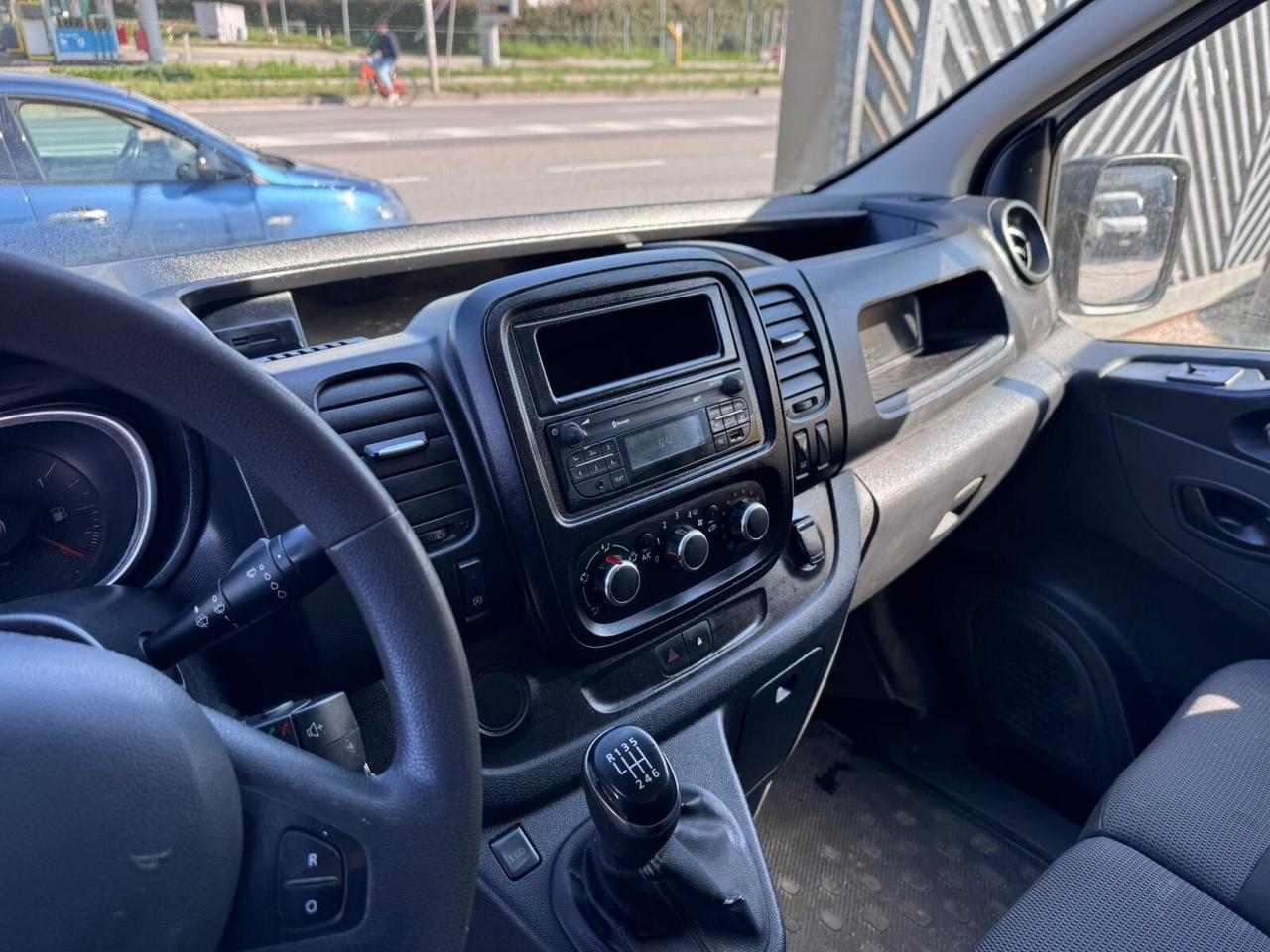 Renault Trafic T28 2.0CDi Cargo 120CV Iva Compresa