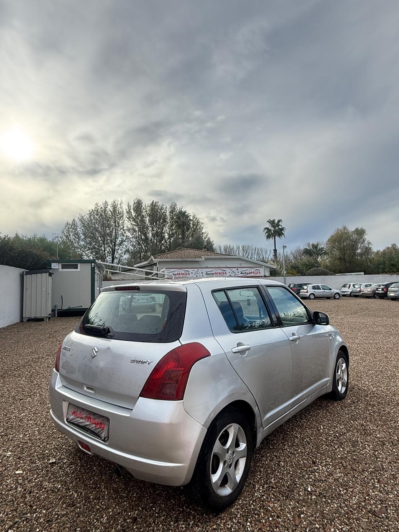 Suzuki Swift 1.3 DDiS 5p. GL