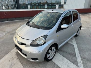 Toyota Aygo 1.0 5p TAGLIANDATA! KM REALI!