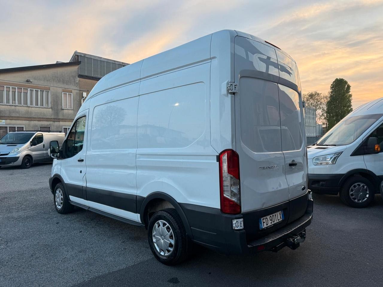 Ford Transit Van 350 L2H3 Trend