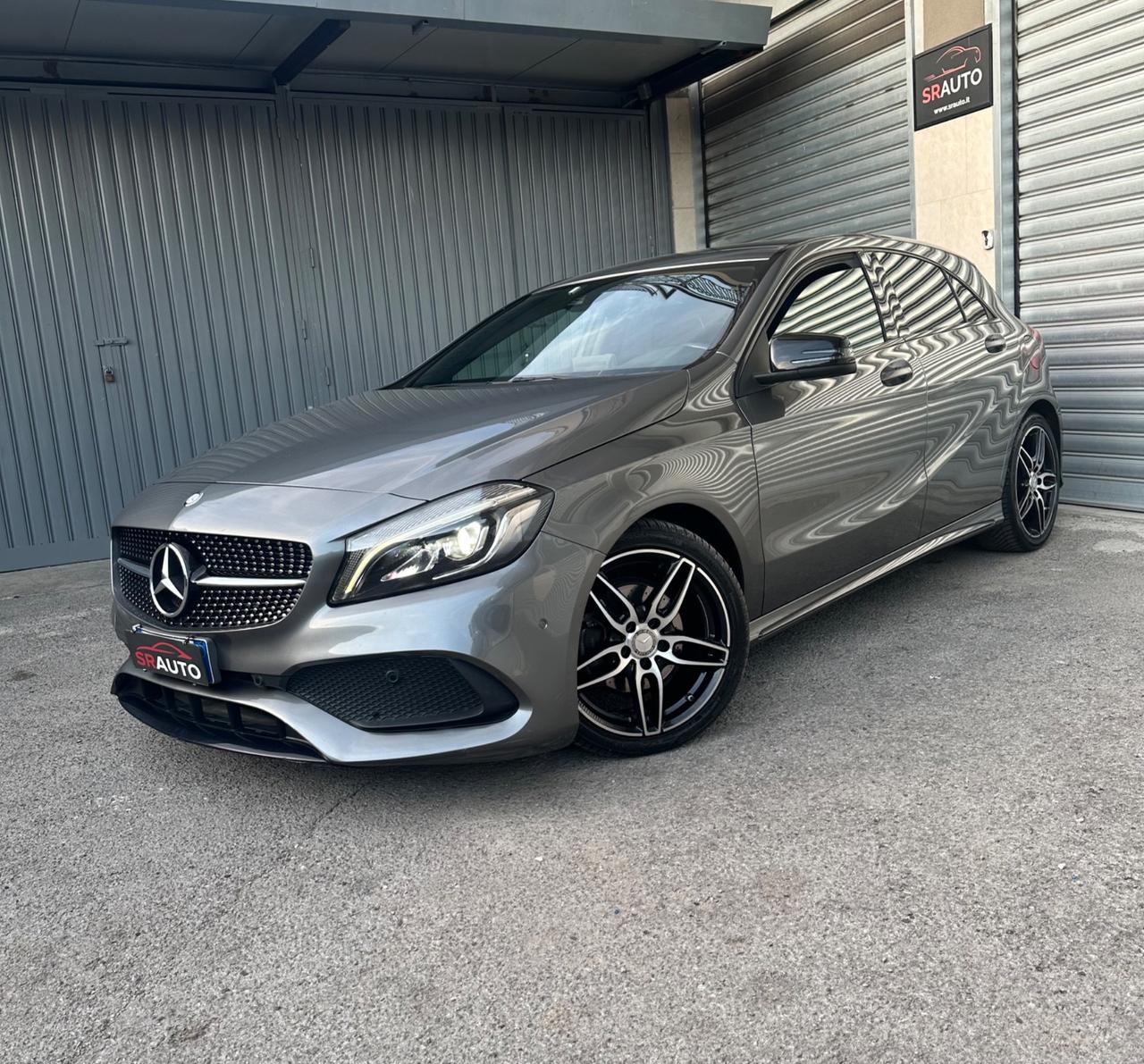 Mercedes-Benz A 200d Automatic Premium AMG