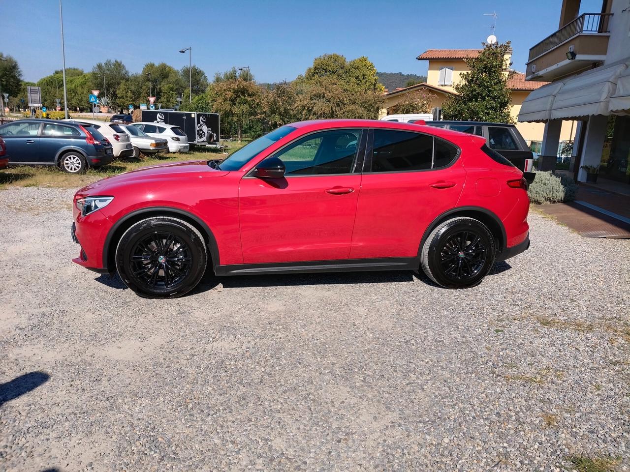 Alfa Romeo Stelvio 2.2 Turbodiesel 160 CV AT8 RWD Sprint