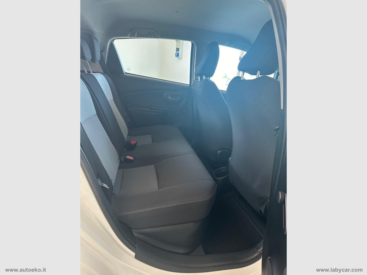 TOYOTA Yaris 1.5 Hybrid 5p. Trend White Ed. DANNI GRANDINE