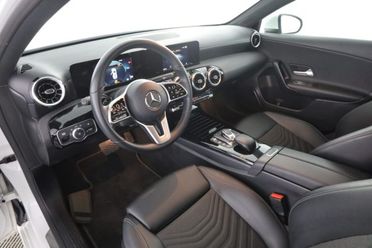 MERCEDES-BENZ A 180 A 180 d Automatic Business Extra