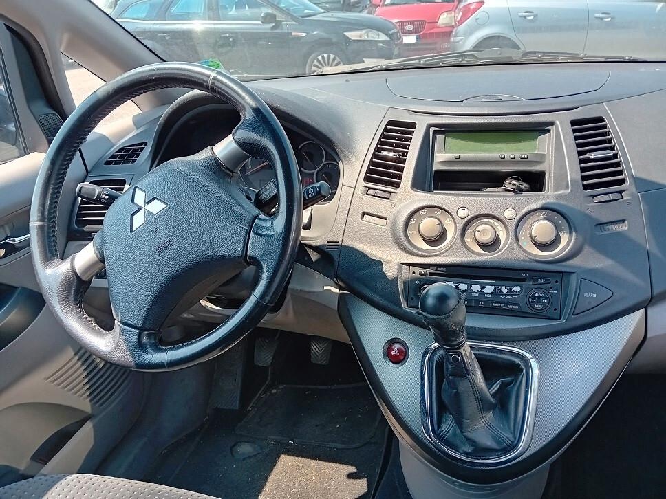 Mitsubishi Grandis 2.0 DI-D 7 posti