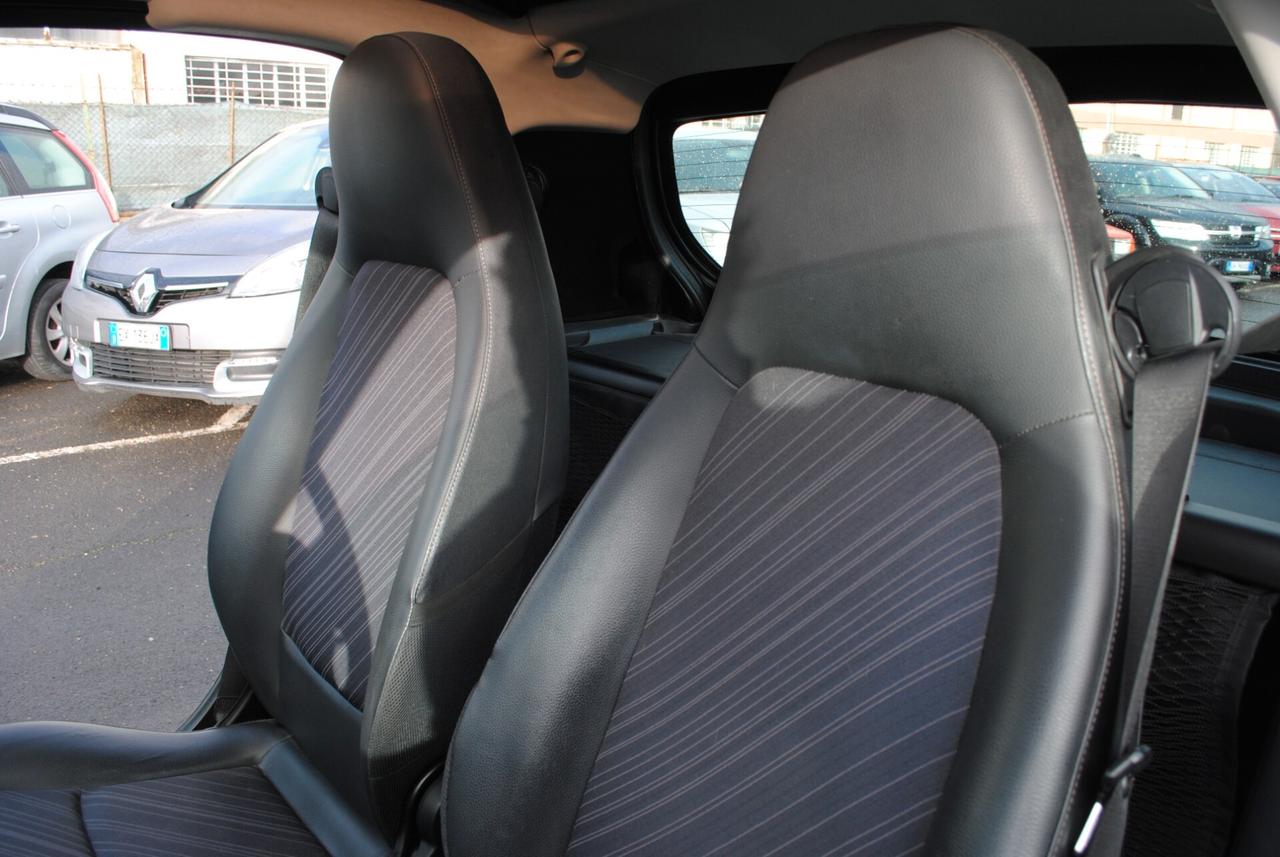 SMART FORTWO 1.0 71 CV OK NEOPATENTATI