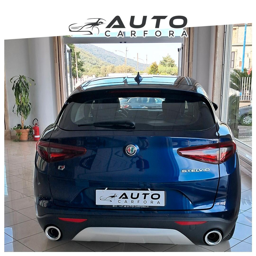 Alfa Romeo Stelvio 2.2 Turbodiesel 190 CV AT8 Q4 Business