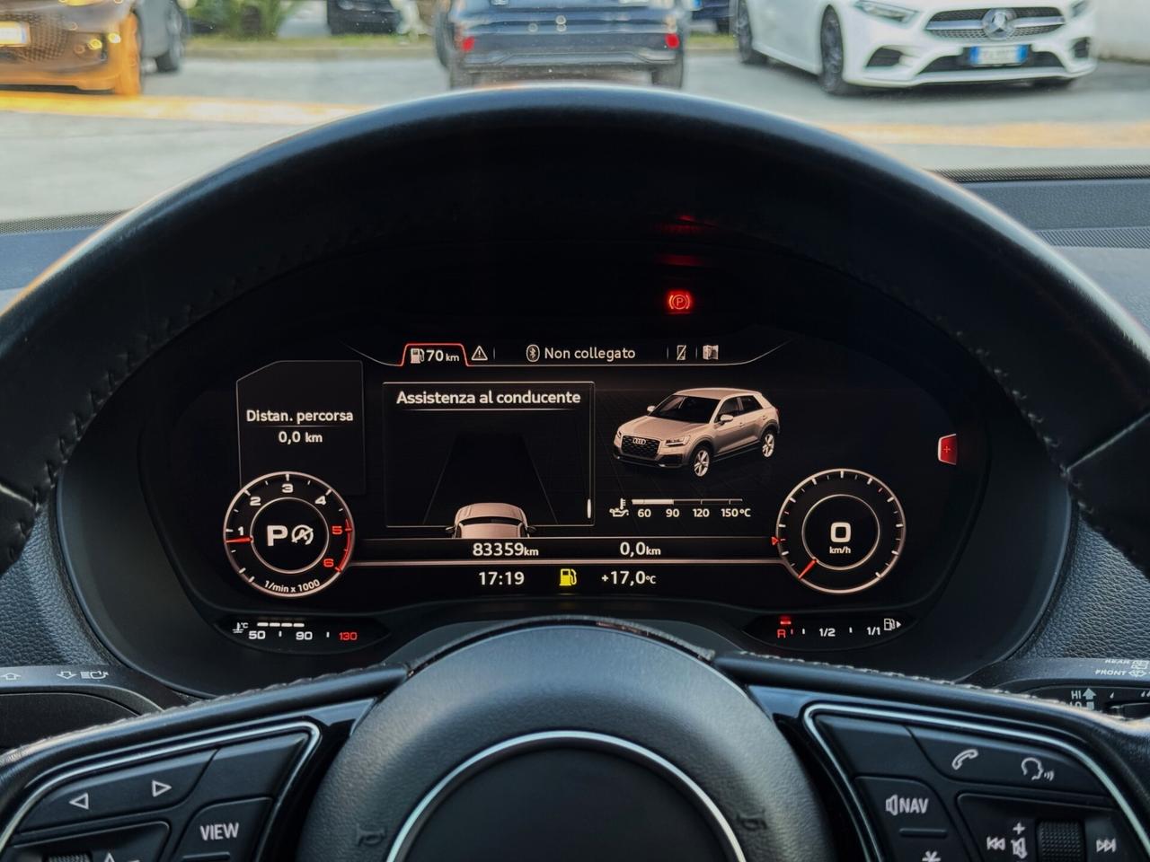 Audi Q2 30 TDI S line Edition S-tronic 116CV COCKPIT