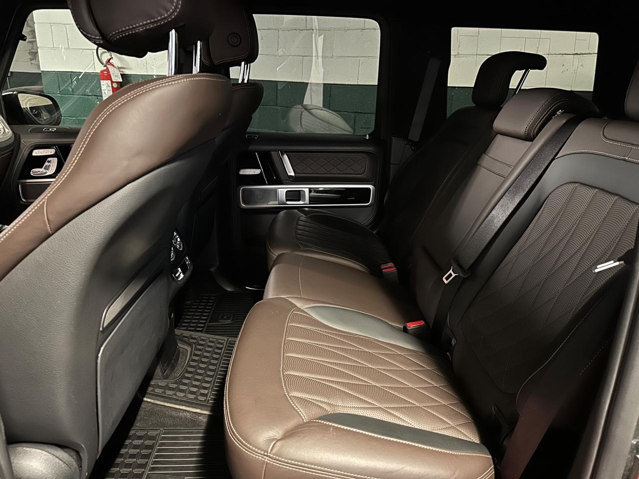 Mercedes-benz G 63 AMG Premium Plus 585cv - DESIGNO NIGHT 240 KM/H