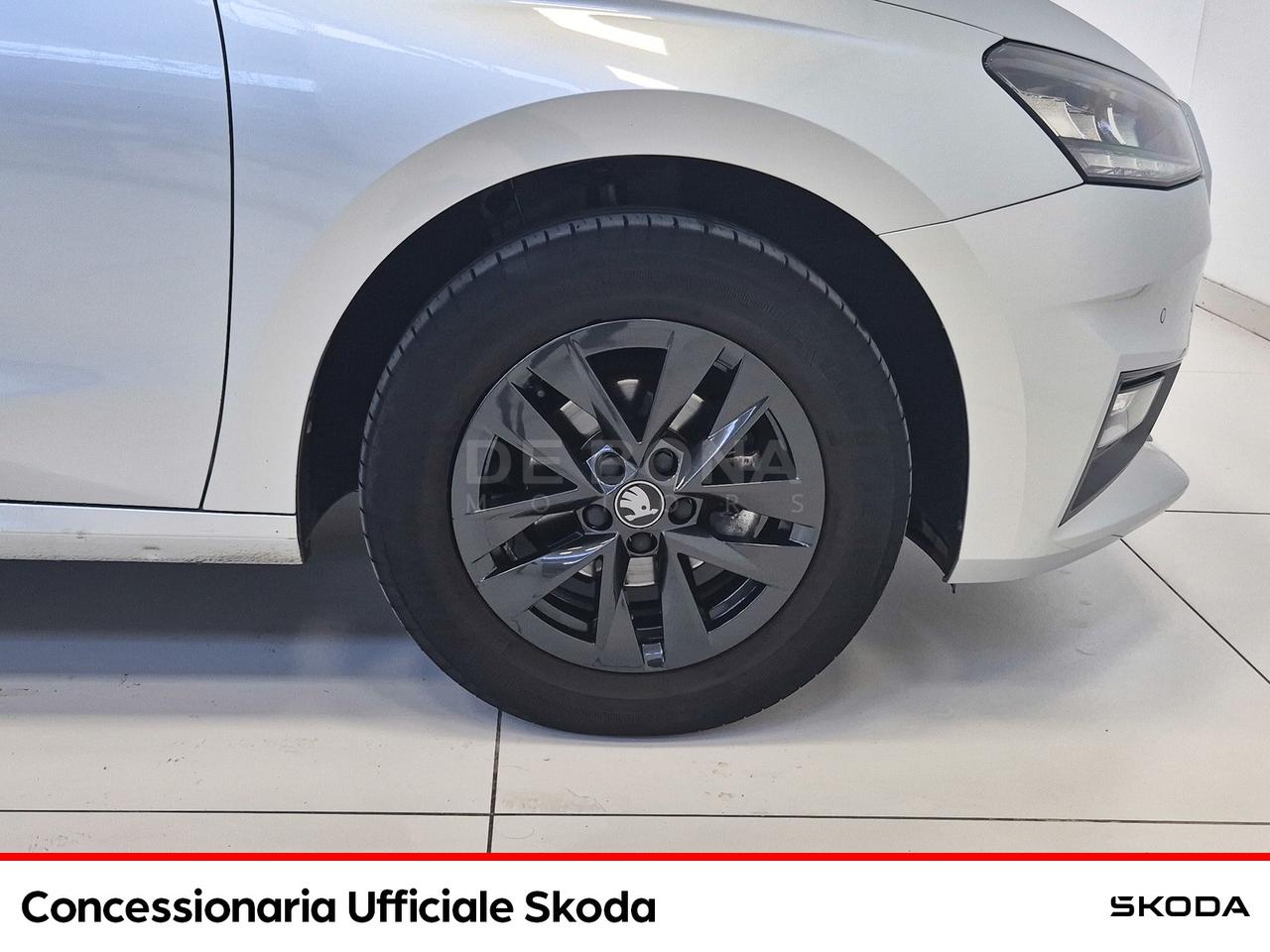 Skoda Fabia 1.0 tsi young edition 95cv