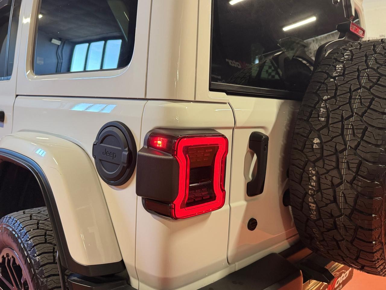 Jeep Wrangler Unlimited 2.2 Mjt II Sahara Hard-Top Full Full