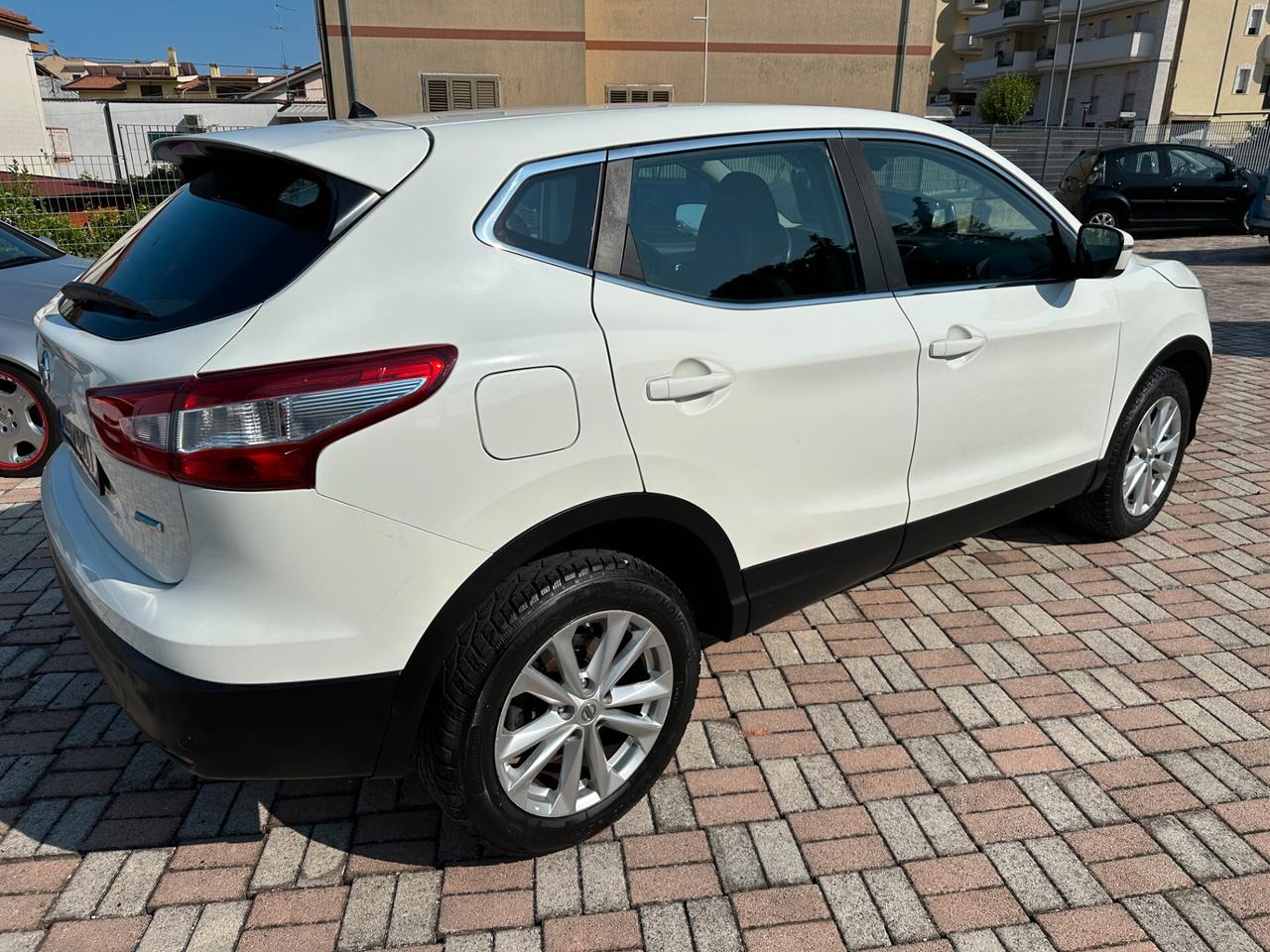 Nissan Qashqai 1.5 dCi Acenta