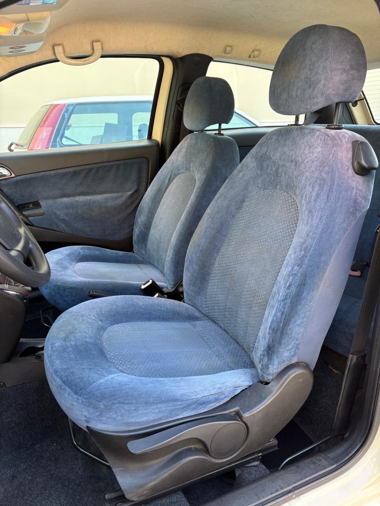 Lancia Ypsilon 1.4 benz. magnifiche condizioni