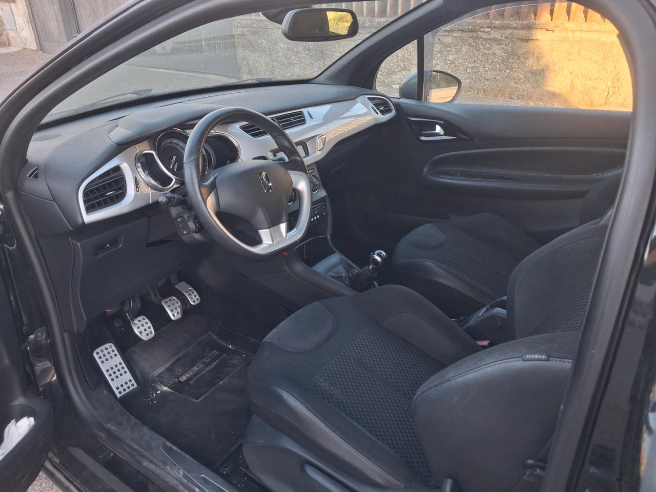 Citroen DS3 1.2 benzina 2013