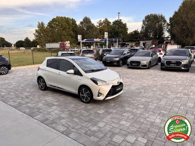 TOYOTA Yaris 1.5 Hybrid 5 porte Active ANCHE NEOPATENTATI