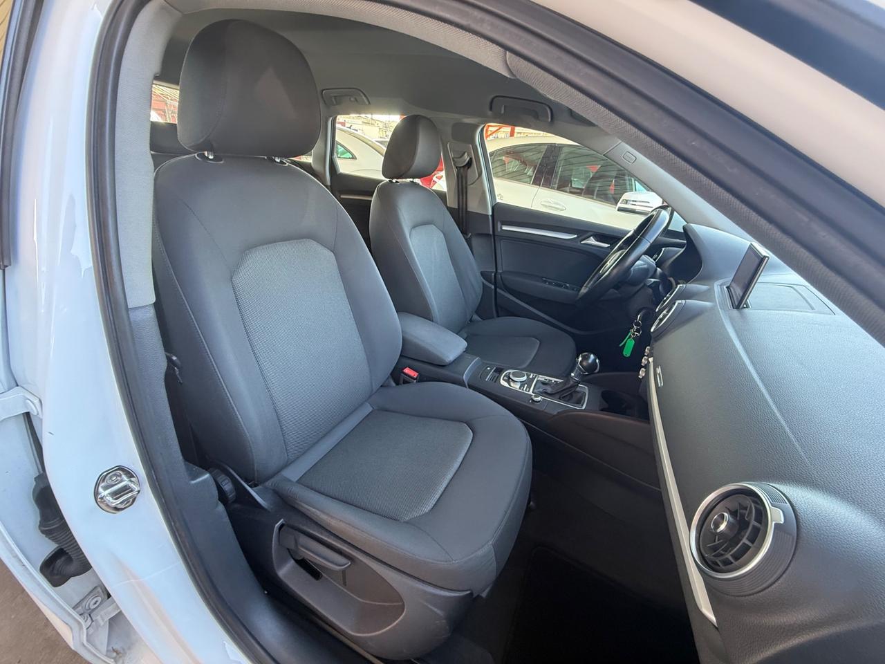 AuA3 SPB 1.6 TDI 116 CV S tronic Sport-unipro-rate-e6