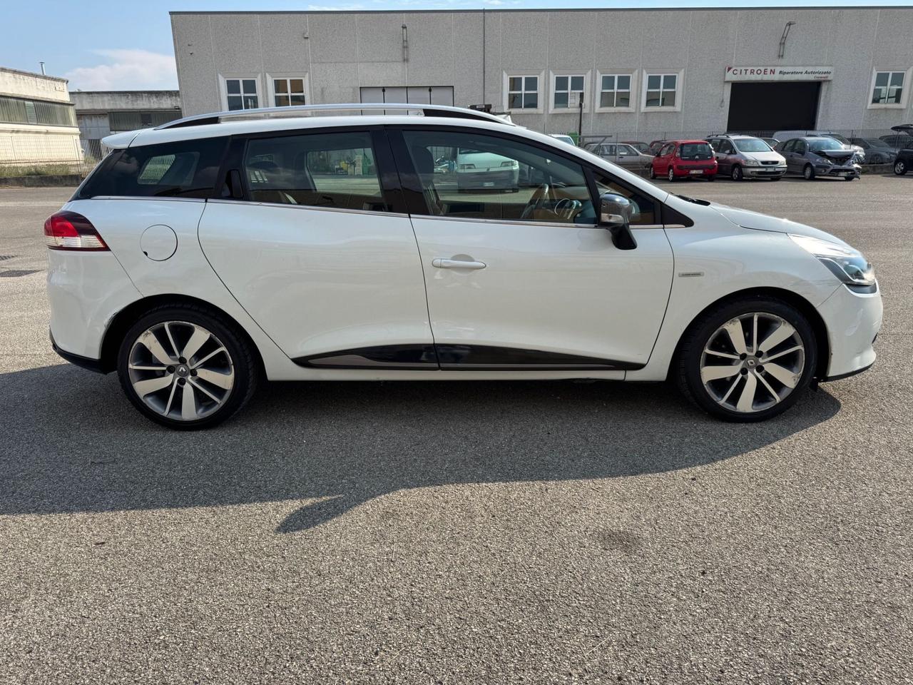 Renault Clio Sporter 1.5 dCi 8V 75CV Costume National